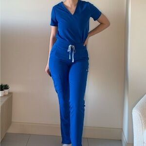 Figs Casma Scrub Top💙